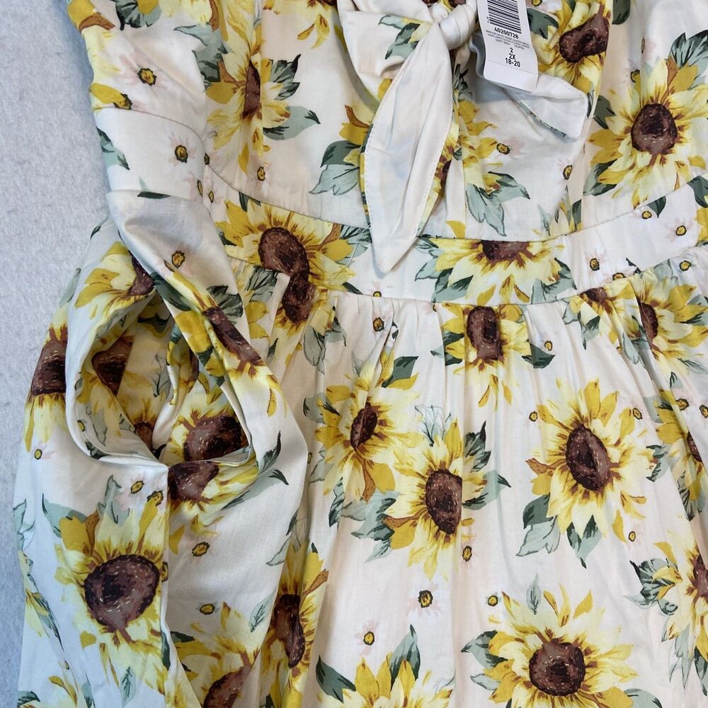 Torrid Sunflower Dress Mini Tie Front Skater Sz 2X‎ Pockets Smocked Summer - Picture 3 of 9
